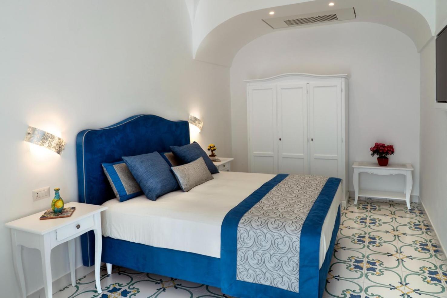 Suites In The Amalfi Coast - Guesthouse With Terrace Near Amalfi - Breathtaking View Of Ravello Scala Exterior photo